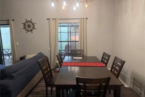 Villa ou maison à louer à Palm Harbor, Floride: 3 chambres, 122.63 m2 № 2195479 - photo 5