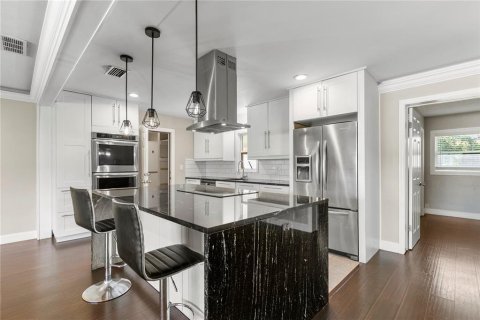 Casa en venta en Clearwater, Florida, 3 dormitorios, 128.21 m2 № 2344878 - foto 7