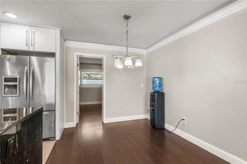 Casa en venta en Clearwater, Florida, 3 dormitorios, 128.21 m2 № 2344878 - foto 14