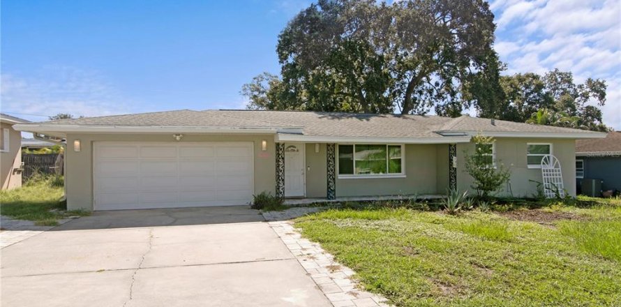 Casa en Clearwater, Florida 3 dormitorios, 128.21 m2 № 2344878