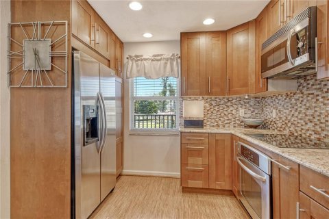 Copropriété à vendre à Longboat Key, Floride: 2 chambres, 123.1 m2 № 2418879 - photo 10