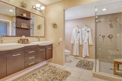 Copropriété à vendre à Longboat Key, Floride: 2 chambres, 123.1 m2 № 2418879 - photo 20