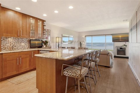 Copropriété à vendre à Longboat Key, Floride: 2 chambres, 123.1 m2 № 2418879 - photo 6