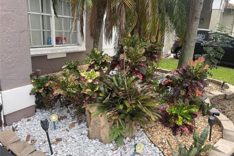 Villa ou maison à vendre à Coconut Creek, Floride: 4 chambres, 210.24 m2 № 1976692 - photo 27