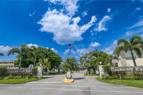 Condominio en venta en Lauderhill, Florida, 1 dormitorio, 63.17 m2 № 1984736 - foto 29