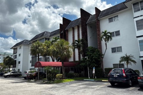 Condo in Lauderhill, Florida, 1 bedroom  № 1877803 - photo 20