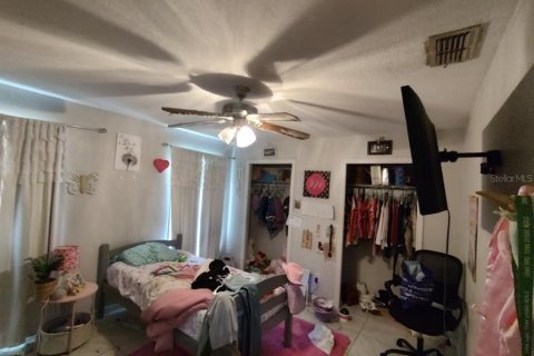 House in Ocala, Florida 3 bedrooms, 148.36 sq.m. № 1916901 - photo 7
