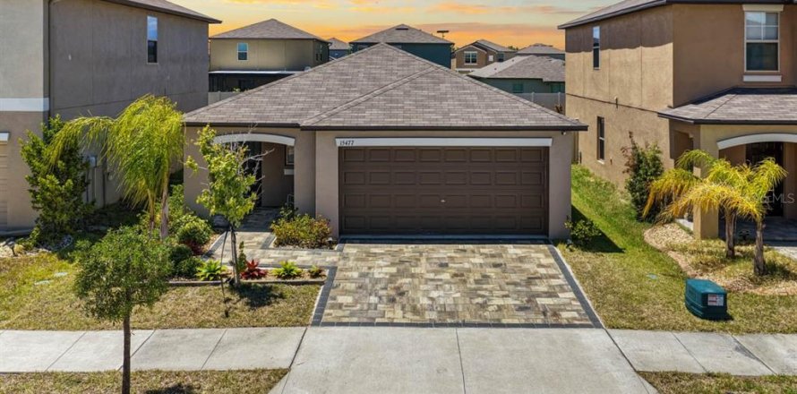 Casa en Sun City Center, Florida 3 dormitorios, 134.8 m2 № 2151901