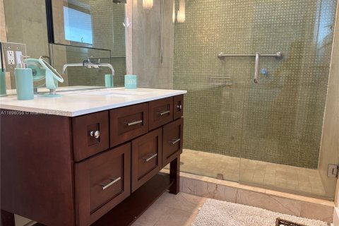 Снять в аренду виллу или дом в Холливуд, Флорида 4 спальни, 146.51м2, № 1951338 - фото 22