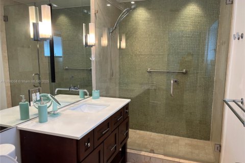 Снять в аренду виллу или дом в Холливуд, Флорида 4 спальни, 146.51м2, № 1951338 - фото 23