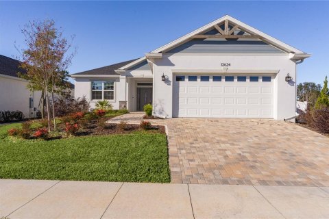 House in Oxford, Florida 4 bedrooms, 203.55 sq.m. № 1680942 - photo 1
