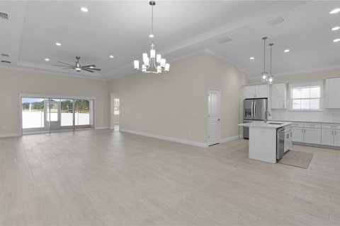 House in Oxford, Florida 4 bedrooms, 203.55 sq.m. № 1680942 - photo 7