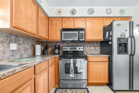 Condo in Belleair, Florida, 2 bedrooms  № 1618138 - photo 25