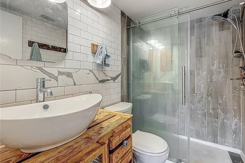 Casa en venta en Largo, Florida, 1 dormitorio, 95.5 m2 № 1740637 - foto 19