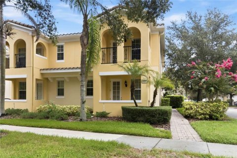 Townhouse in Orlando, Florida 3 bedrooms, 170.01 sq.m. № 2220965