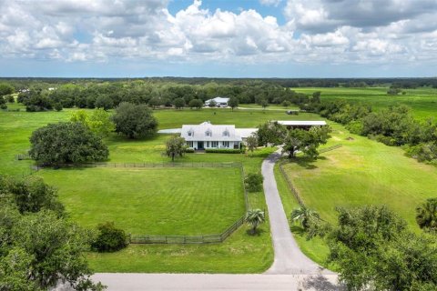 Casa en venta en Sarasota, Florida, 3 dormitorios, 195.09 m2 № 1808346 - foto 1