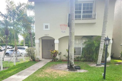 Touwnhouse à Pembroke Pines, Floride 3 chambres, 151.9 m2 № 2077046
