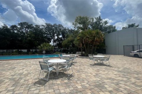 Adosado en venta en Tampa, Florida, 3 dormitorios, 126.72 m2 № 1894212 - foto 16