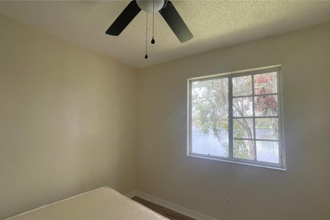 Adosado en venta en Tampa, Florida, 3 dormitorios, 126.72 m2 № 1894212 - foto 12