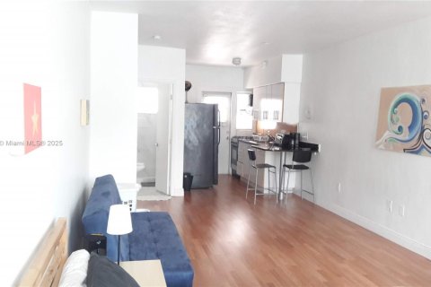 Condominio en venta en Miami Beach, Florida, 43.48 m2 № 2015925 - foto 6