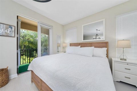 Townhouse in Davenport, Florida 5 bedrooms, 234.3 sq.m. № 1882803 - photo 29
