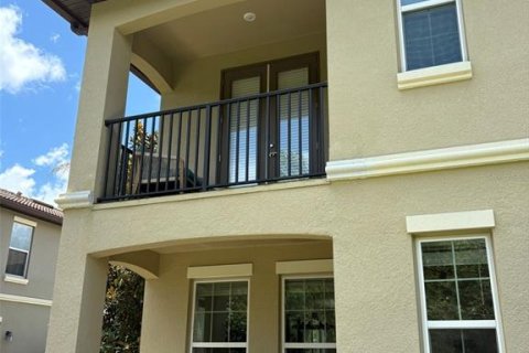 Townhouse in Davenport, Florida 5 bedrooms, 234.3 sq.m. № 1882803 - photo 2