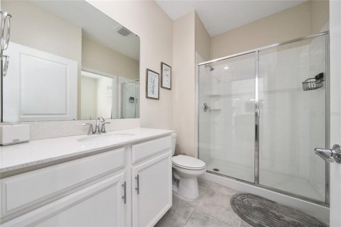 Townhouse in Davenport, Florida 5 bedrooms, 234.3 sq.m. № 1882803 - photo 14