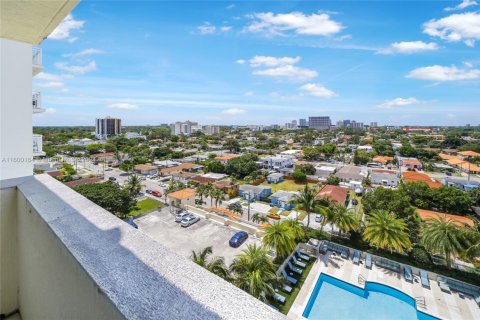 Condominio en venta en Miami, Florida, 2 dormitorios, 103.4 m2 № 1710061 - foto 24
