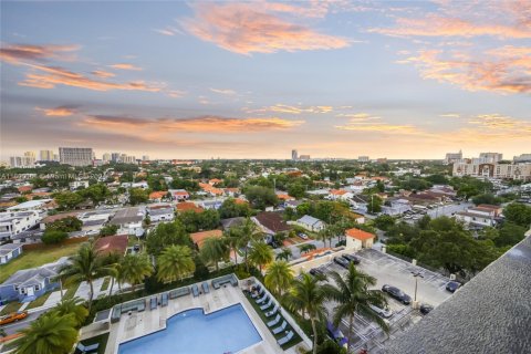 Condominio en venta en Miami, Florida, 2 dormitorios, 103.4 m2 № 1710061 - foto 25