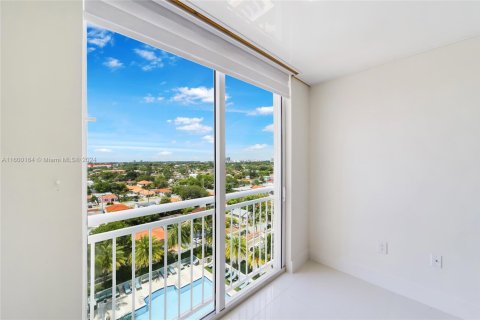 Condominio en venta en Miami, Florida, 2 dormitorios, 103.4 m2 № 1710061 - foto 3