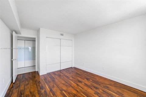Condominio en venta en Miami, Florida, 2 dormitorios, 103.4 m2 № 1710061 - foto 26