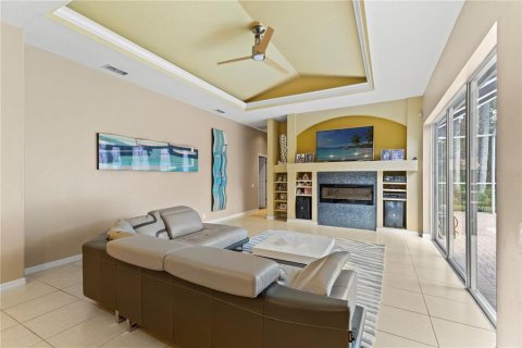 House in Tampa, Florida 6 bedrooms, 335.38 sq.m. № 2101105 - photo 19