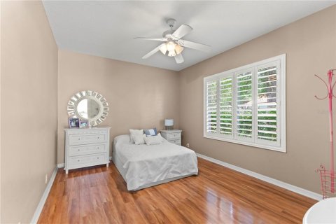 House in Tampa, Florida 6 bedrooms, 335.38 sq.m. № 2101105 - photo 23