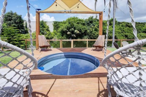House in Delray Beach, Florida 3 bedrooms, 134.71 sq.m. № 2281405