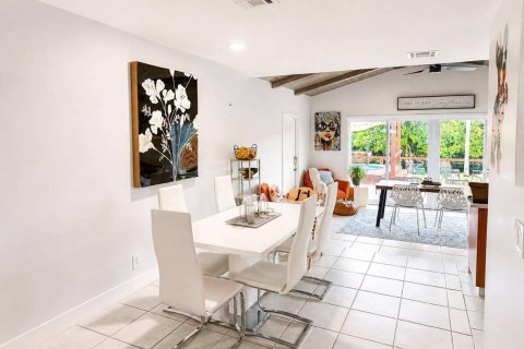 House in Delray Beach, Florida 3 bedrooms, 134.71 sq.m. № 2281405 - photo 26