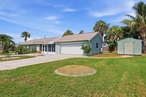 House in Englewood, Florida 2 bedrooms, 77.11 sq.m. № 2230717 - photo 8