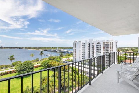 Copropriété à louer à West Palm Beach, Floride: 3 chambres, 120.22 m2 № 2250108 - photo 17