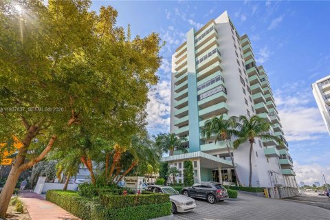 Copropriété à vendre à Miami Beach, Floride: 1 chambre, 88.26 m2 № 1996257 - photo 22