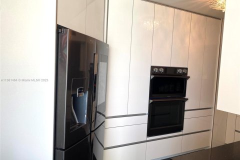 Copropriété à vendre à Sunny Isles Beach, Floride: 2 chambres, 163.51 m2 № 2000180 - photo 27