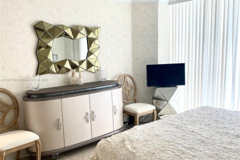 Copropriété à vendre à Sunny Isles Beach, Floride: 2 chambres, 163.51 m2 № 2000180 - photo 15