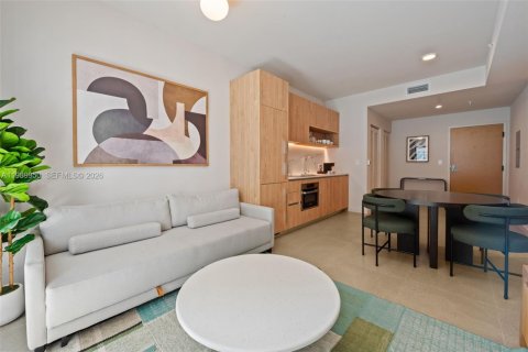 Купить кондоминиум в Майами, Флорида 1 спальня, 55.74м2, № 2052137 - фото 10