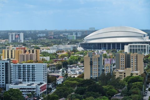 Купить кондоминиум в Майами, Флорида 1 спальня, 55.74м2, № 2052137 - фото 28