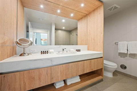 Купить кондоминиум в Майами, Флорида 1 спальня, 55.74м2, № 2052137 - фото 17