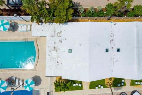 Condominio en venta en Sarasota, Florida, 1 dormitorio, 56.86 m2 № 2205964 - foto 12