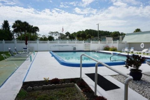 Condominio en venta en New Port Richey, Florida, 1 dormitorio, 72.28 m2 № 1788179 - foto 18