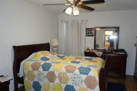 Condominio en venta en New Port Richey, Florida, 1 dormitorio, 72.28 m2 № 1788179 - foto 14