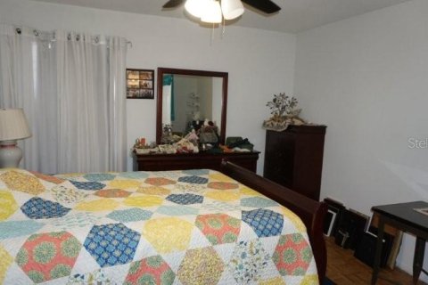 Condominio en venta en New Port Richey, Florida, 1 dormitorio, 72.28 m2 № 1788179 - foto 13