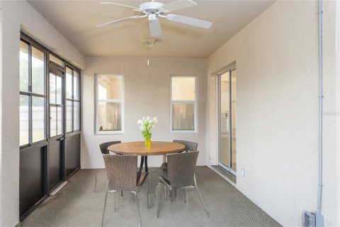 House in Palm Coast, Florida 3 bedrooms, 171.78 sq.m. № 1666906 - photo 17