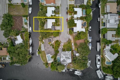 House in Fort Lauderdale, Florida 2 bedrooms, 126.35 sq.m. № 2082975 - photo 29