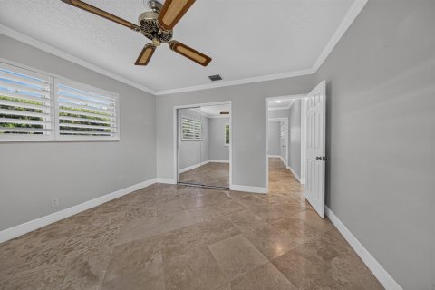 House in Fort Lauderdale, Florida 2 bedrooms, 126.35 sq.m. № 2082975 - photo 16